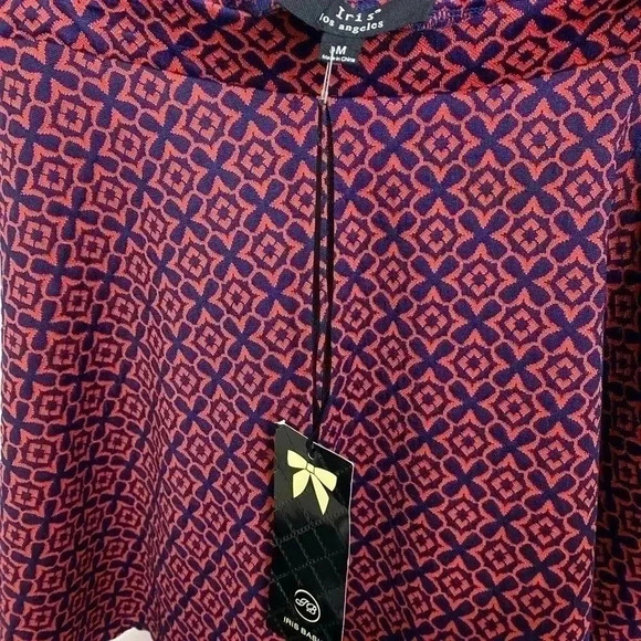 Boutique Iris Basic Red and Blue Skirt - Picture 4 of 6